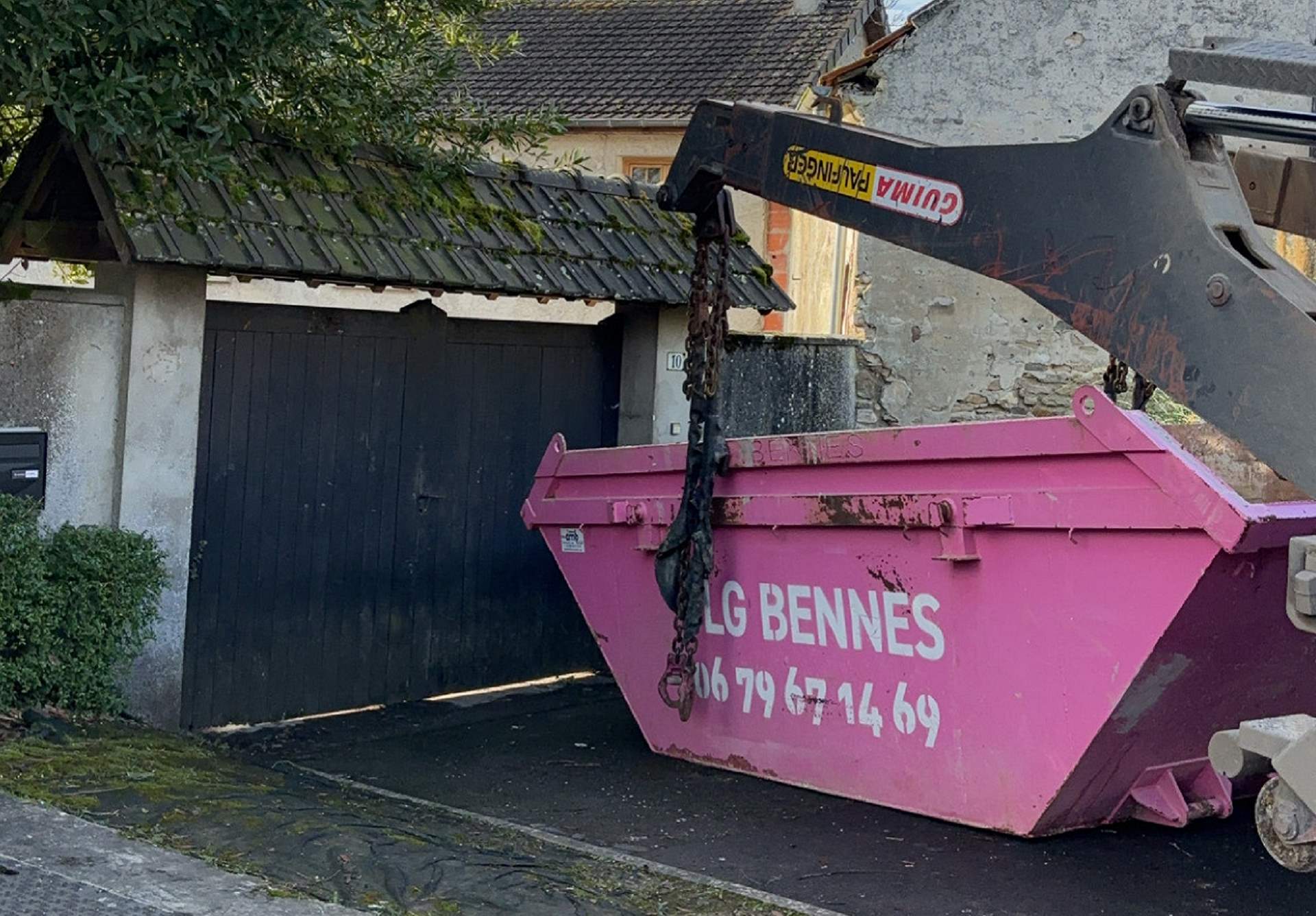 Mini-pelle avec ou sans conducteur en Île-de-France